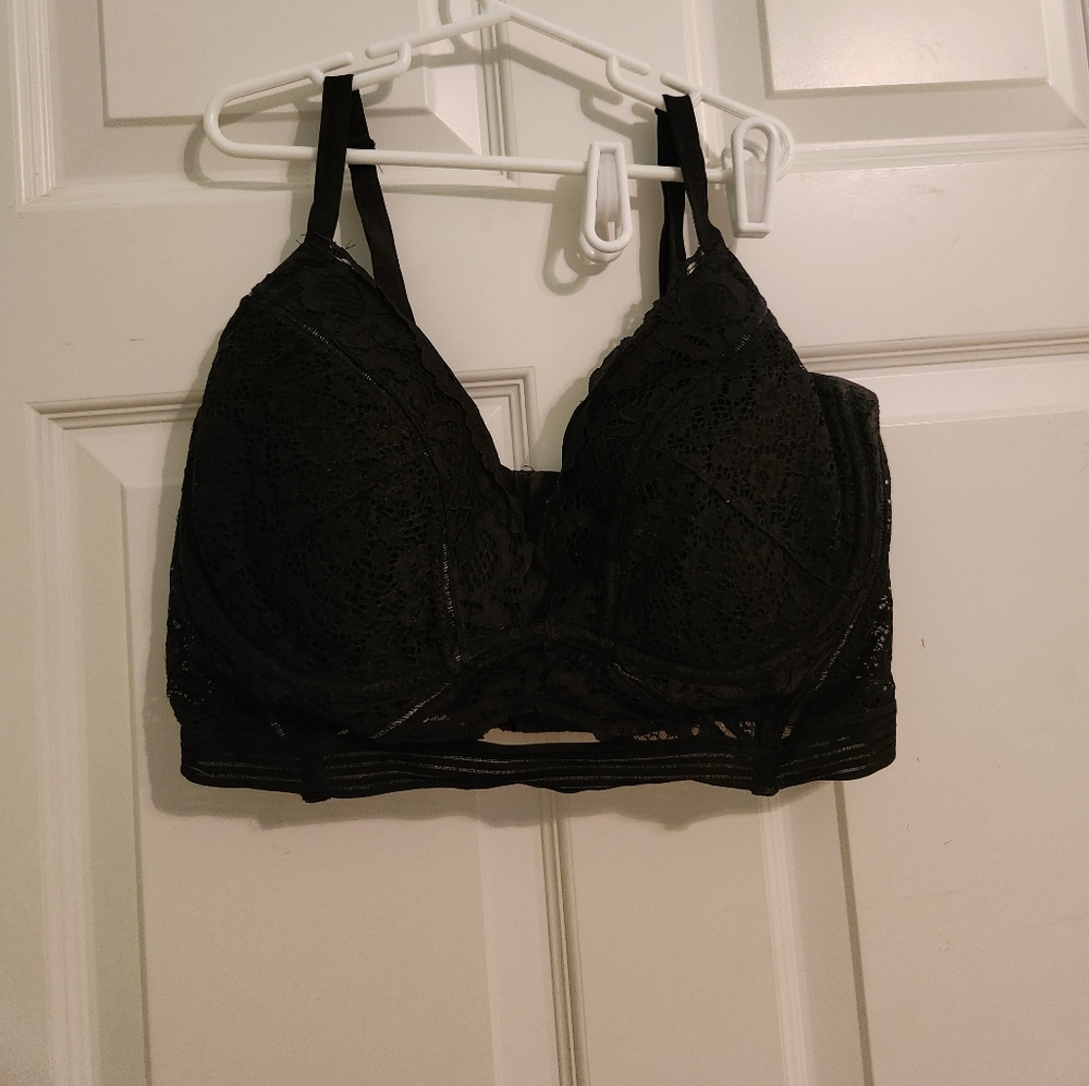 Victoria's Secret Very Sexy Lined Plunge Black Lace Bra Lingerie Corset